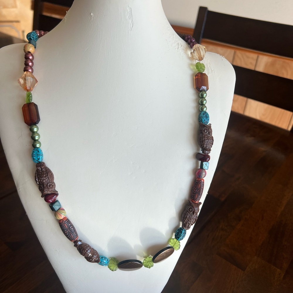 Source Unknown Vibrant Beaded Necklace